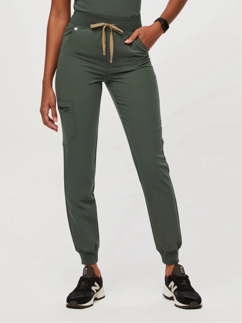 Figs High Waisted Zamora Jogger Scrub Pants - Moss - Size Small Petite